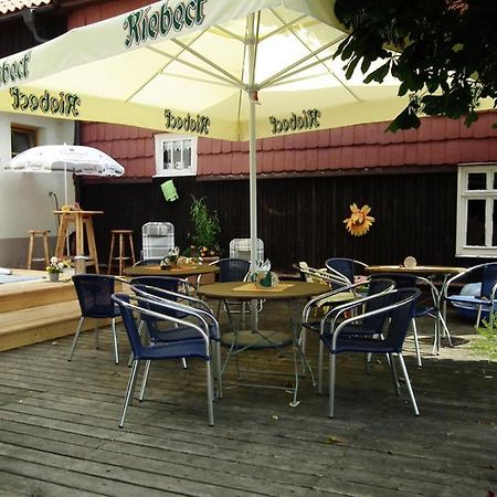 Gasthaus & Hotel Zur Linde ฟรีดริชโรดา ภายนอก รูปภาพ