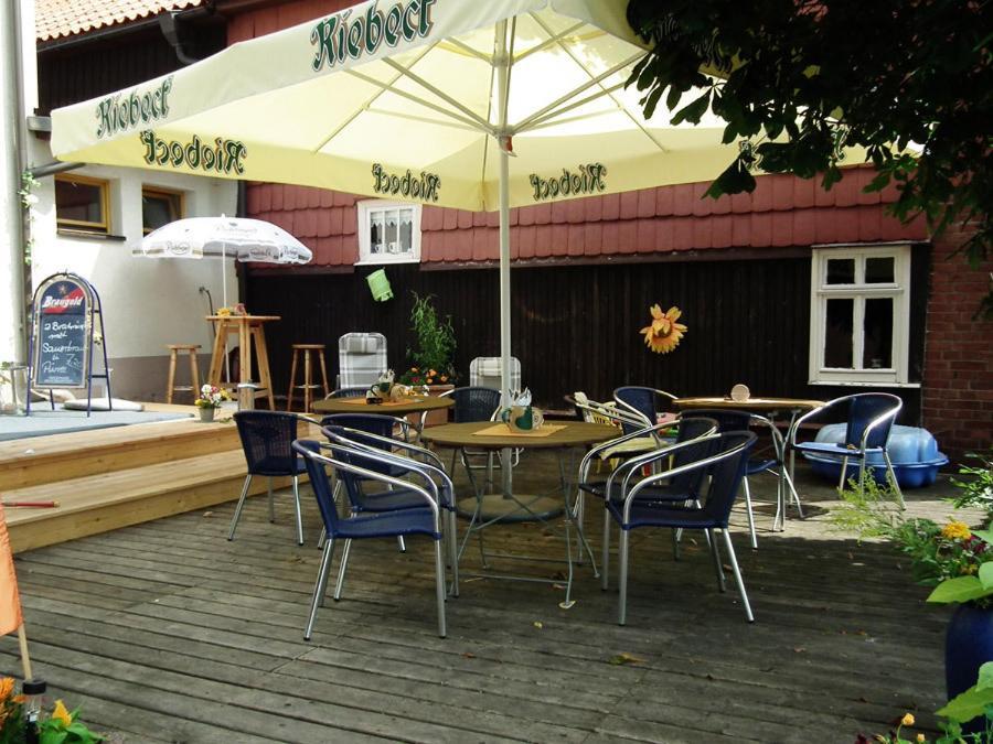 Gasthaus & Hotel Zur Linde ฟรีดริชโรดา ภายนอก รูปภาพ